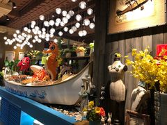 -领鲜活海鲜榴莲自助火锅(东门店)