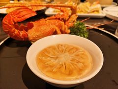 冬茸龙虾灌汤包-万丽轩·粤菜(王府井金茂万丽酒店)