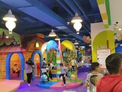 -酷洛小镇(步步高新天地购物广场店)