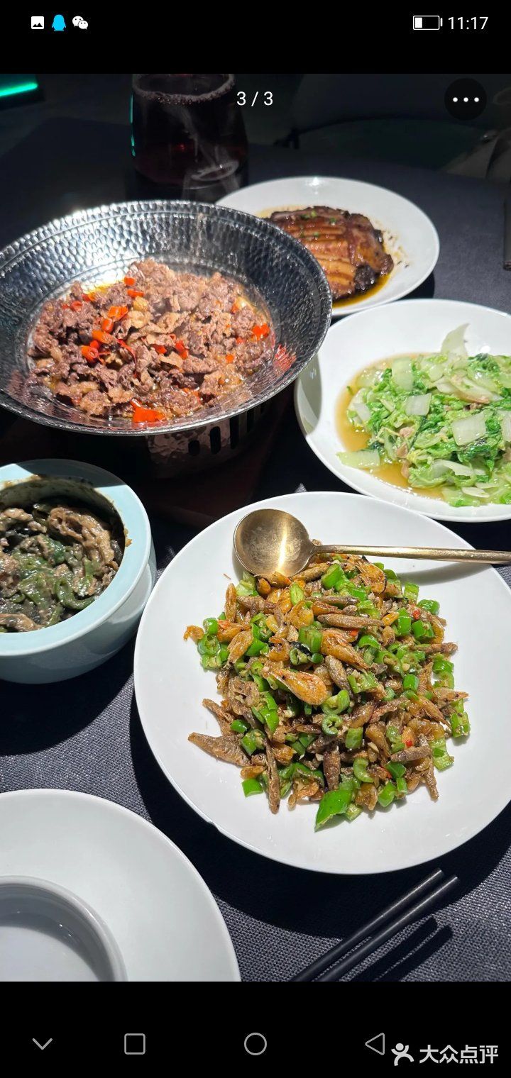 有团购券68低100元的，-桌可以用2张，超级划算