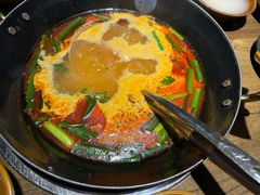 -贵厨酸汤牛肉(小十字店)