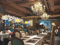 大堂-领鲜活海鲜榴莲自助火锅(东门店)