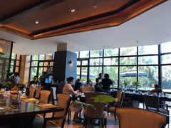 -三亚湾海居铂尔曼度假酒店