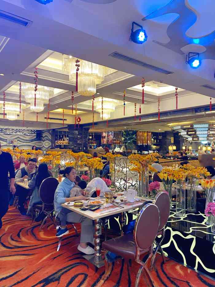 芭菲盛宴解放碑英利国际店