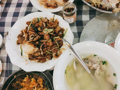 -钱大妈海鲜饭店(保利林语店)