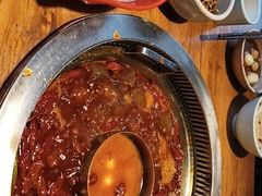-城墙拐拐火锅(三峡广场黑金冠店)