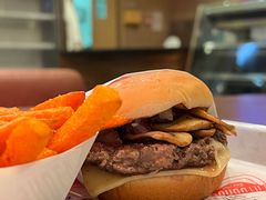 -FATBURGER 特富客汉堡(外交公寓店)