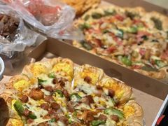-必胜客(威高广场店)