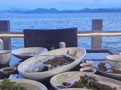 -鹰龙海畔度假酒店(咸祥店)