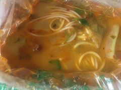 红烧鸡块渔粉-西安外国语大学-学生食堂(栾树大道店)