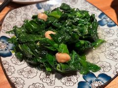 小老窖嫩豆苗-阿里家Miss Ali·烤肉酒馆by MIG