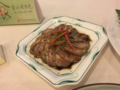 酱肘子-潮皇食府(北京店)