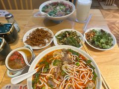 -贵凤凰贵州米粉(望京店)