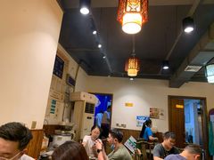 大堂-肖肖酸萝卜鱼火锅(总店)