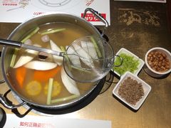 -左庭右院鲜牛肉火锅(新梅广场店)