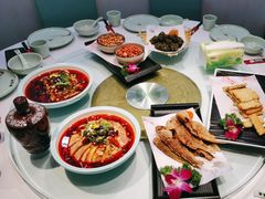 -纳家楼·地道陕菜(劳动路店)