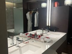 -上海外滩茂悦大酒店