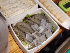 -小小河边鱼(天润城店)