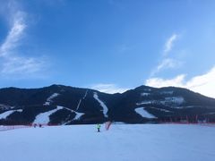 -鳌山滑雪度假区
