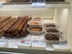 -HOT CRUSH趁热集合·现烤面包(环球港店)