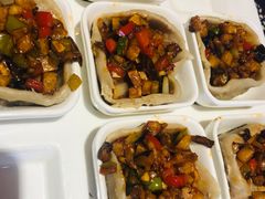 -王村姑老土炕莜面村(桥东店)