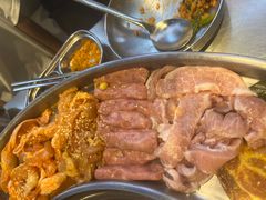 -哈哈碳都·牛肋条无限自助烤肉(台江万达店)
