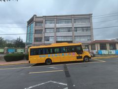 -青岛格兰德小学