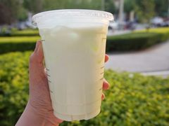 -瑞幸咖啡(亿城国际中心店)