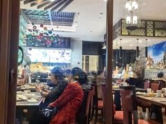 -三英温泉度假酒店-自助餐厅