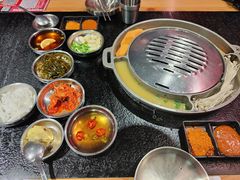 -哈哈碳都·牛肋条无限自助烤肉(宝龙店)