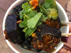 -黑色经典臭豆腐·湖南特产(步行街店)
