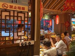 大堂-老凯俚酸汤鱼(鸿通城店)