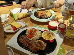 -豪客来牛排(重庆三峡广场步行街1704店)