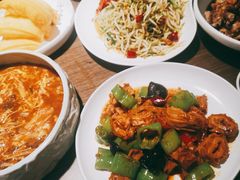 酸包菜粉皮-隆喜元鱼汤包·海鲜(中联广场店)