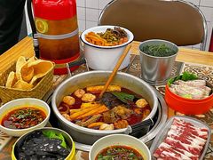 -顶上头·螺蛳火锅(五一新村店)