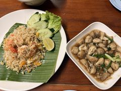 -Kat's Kitchen