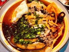 -丽丽三鲜螺蛳粉(田林路店)