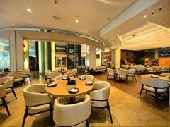 -怡咖啡海鲜自助餐厅(浦东香格里拉店)