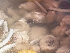 -喃喃椰·糟粕醋·椰子鸡火锅(七堡花园店)
