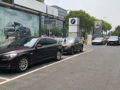 -上海宝信宝马4S店
