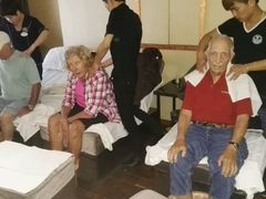 -东方亮足道(中国红街店)