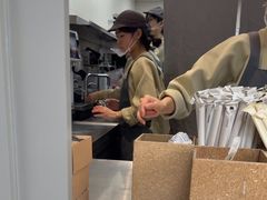 -喜茶(上海淮海中路渔阳里店)