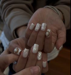 -丹曦·美甲美睫