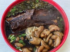 -小龙大肉面馆