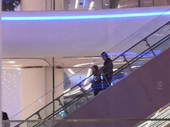 -好乐迪(张扬路八佰伴店)