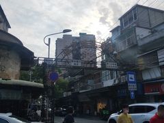 -溪岸路花鸟市场