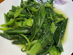 清炒时蔬-苏渝汇重庆江湖菜(桐泾公园店)