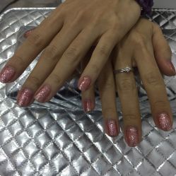 -AKI SKIN翊美芝科技美容