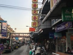 -瓦洛洛传统市场
