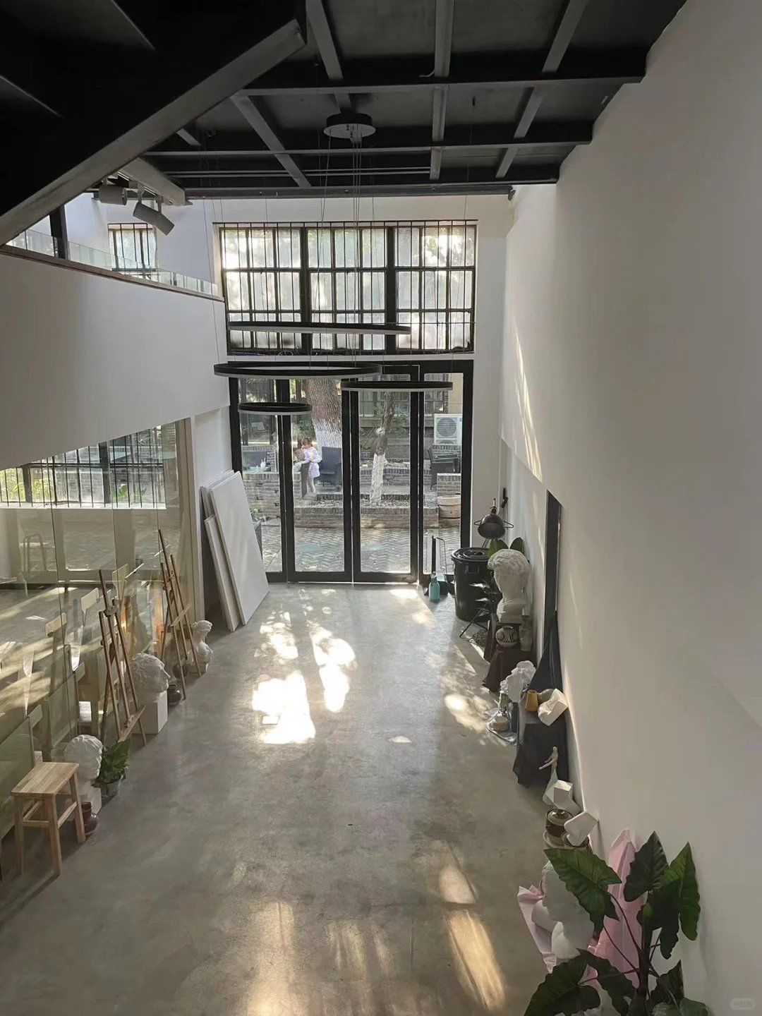 南京|周末的下午找个画室画画也太惬意了吧